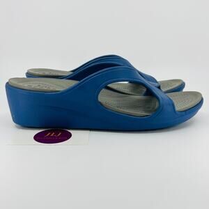 Crocs Womens Sanrah Wedge Slip On Comfort Sandals Bijou Blue Smoke 203061 Size 9